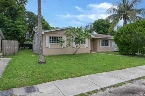 160 NE 174th St, North Miami Beach, FL 33162