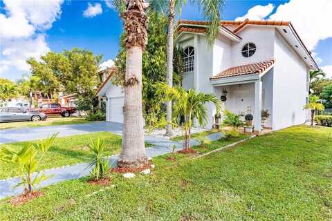 8909 SW 108th Cir Ct, Miami, FL 33176