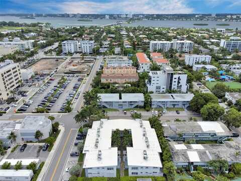 9725 Bay Harbor Ter, Bay Harbor Islands, FL 33154