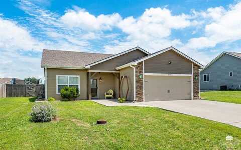 6337 Copperleaf Drive, Wamego, KS 66547