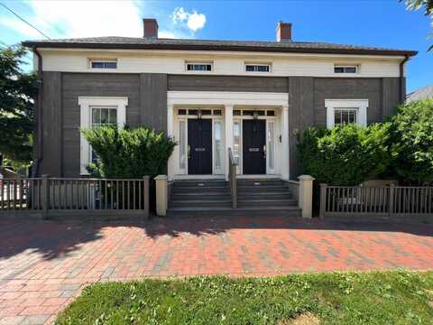 369 Cumberland Avenue, Portland, ME 04101