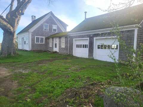 102 Hathorne Point Road, Cushing, ME 04563