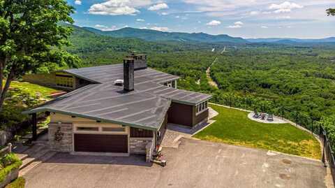 123 Pear Mountain Road, Bartlett, NH 03812