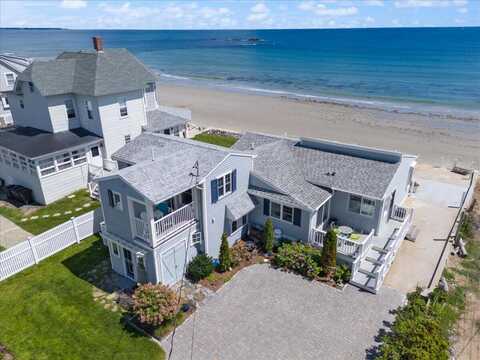 106 Webhannet Drive, Wells, ME 04090