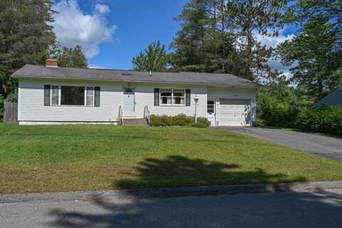 25 Mainewood Avenue, Orono, ME 04473