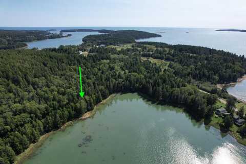 41 Coveside Road, Swans Island, ME 04685