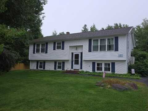 2085 Glenwood Avenue, Hermon, ME 04401