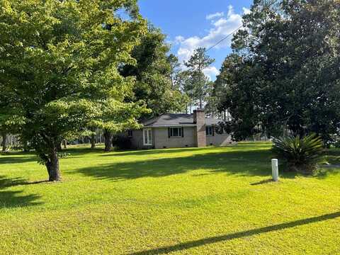 1465 SAM SELLS ROAD, Moultrie, GA 31768