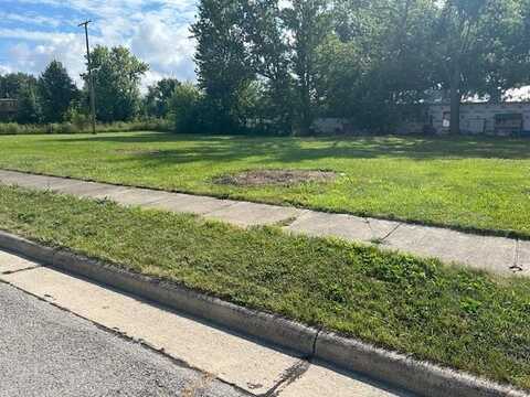 630 Pleasant Street, Willard, OH 44890