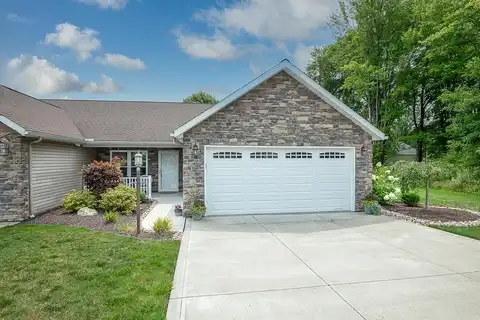 1935 Sandelwood Drive, Ontario, OH 44906