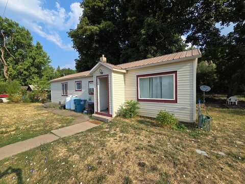 300 Bleeker Avenue, Council, ID 83612