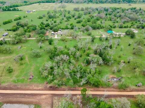 245 Valley Oaks Drive, Van Vleck, TX 77482