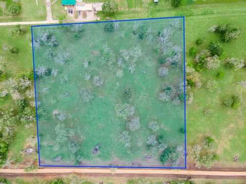 315 Valley Oaks Dr, Van Vleck, TX 77482