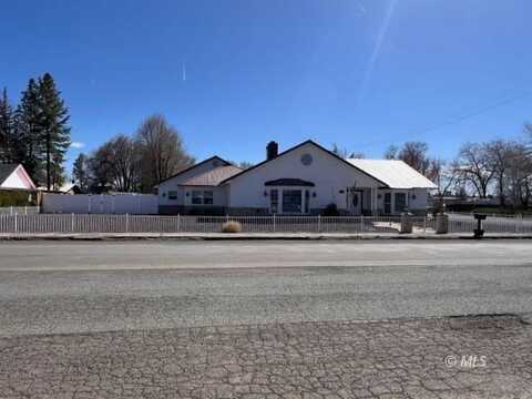 201 E 8th St, Alturas, CA 96101