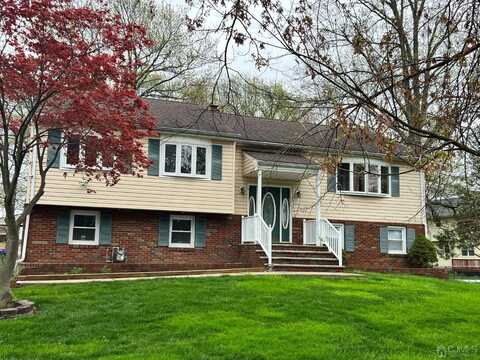 14 Mercer Street, Edison, NJ 08820