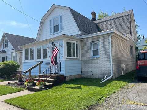 21 Douglas Street, Fords, NJ 08863