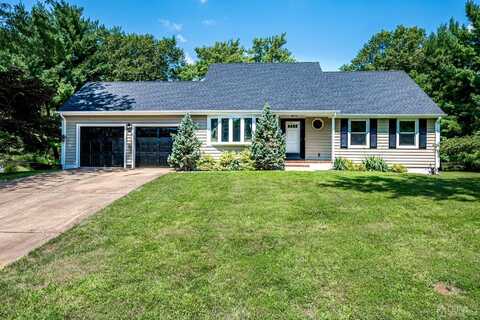 28 Fox Chase Run, Hillsborough, NJ 08844