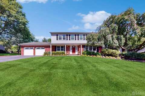 113 Parker Road S, Plainsboro, NJ 08536