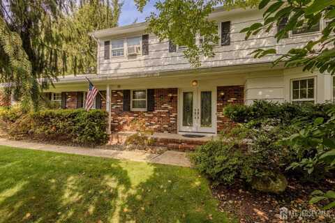 6 Rosemary Road, East Brunswick, NJ 08816