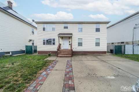 63 Sharot Street, Carteret, NJ 07008