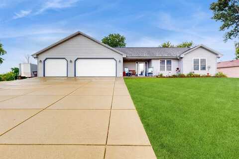 8601 Thompson Dr, Wind Lake, WI 53185