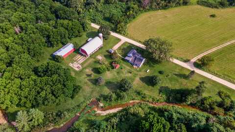 E2584 Bohland Hollow Rd, De Soto, WI 54624