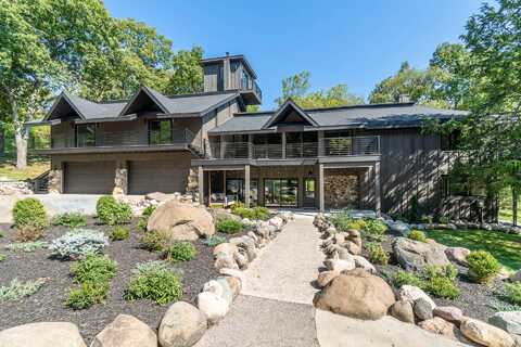 W2530 Krueger Rd, Lake Geneva, WI 53147