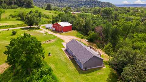 N2137 Proksch Coulee Rd, Stoddard, WI 54658