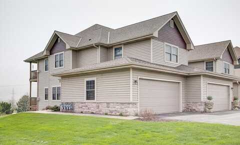 1660 New Port Vista Dr, Grafton, WI 53024