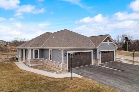 W204n17635 Laurel Pl, Jackson, WI 53037