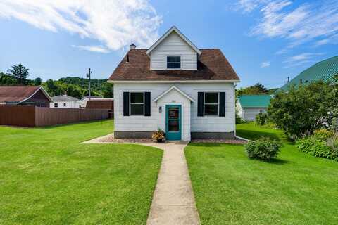 602 Central Ave, Coon Valley, WI 54623