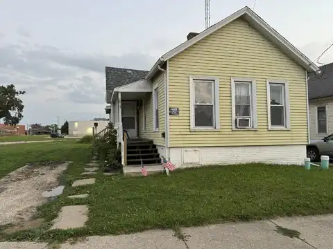 1513 West St, Racine, WI 53404