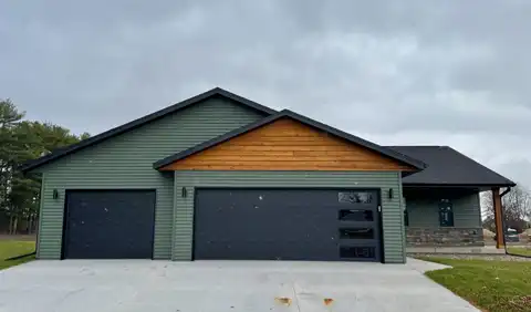 2007 Golden Gate Way, Holmen, WI 54636