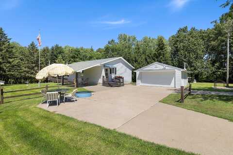 W8647 Sportsman Club Rd, Onalaska, WI 54650