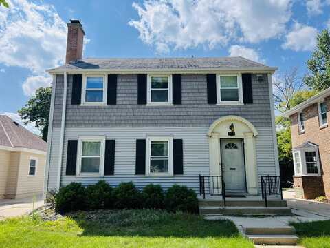 4743 N Sheffield Ave, Whitefish Bay, WI 53211