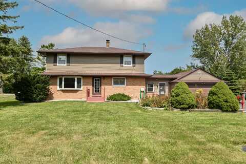 3742 E County Line Rd, Oak Creek, WI 53154