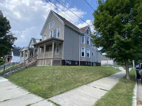 2302 W Vine St, Milwaukee, WI 53205