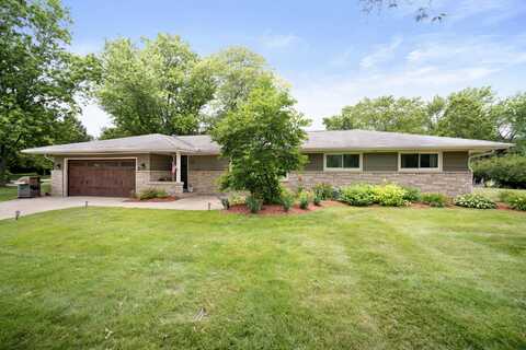 2705 Arbor Dr, Brookfield, WI 53005