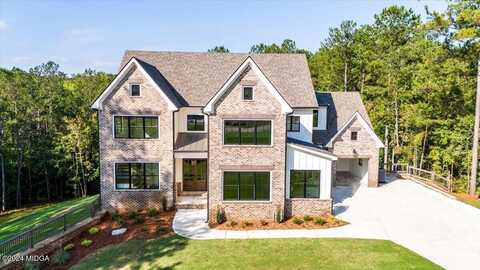 615 Forest Pointe Drive, Forsyth, GA 31029