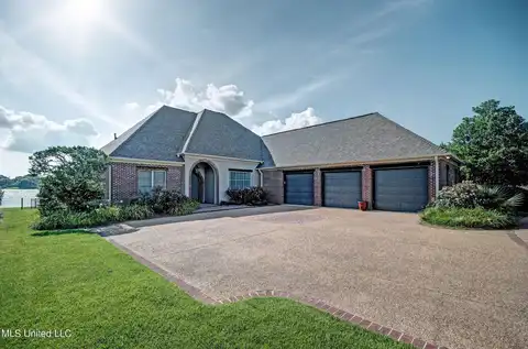 163 Belle Pointe, Madison, MS 39110