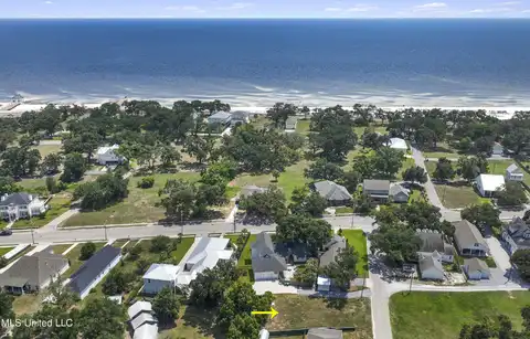 1616 Searle Avenue, Gulfport, MS 39507