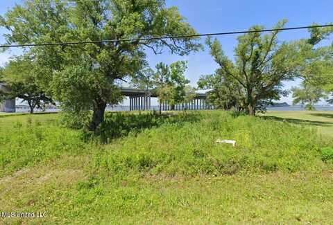 113 Sandy Hook Drive, Pass Christian, MS 39571