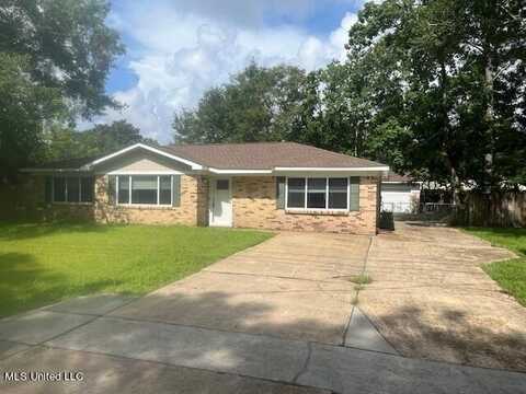 428 Hanley Road, Ocean Springs, MS 39564