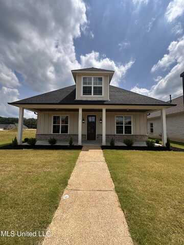 3453 Kreunen Street, Nesbit, MS 38651