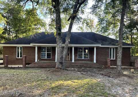 2709 Robert Hiram Drive, Gautier, MS 39553