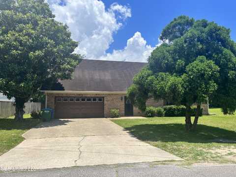 2616 Gina Street, Pascagoula, MS 39581