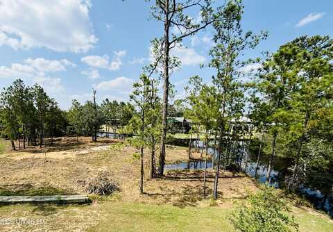 10046 Fiesta Street, Bay Saint Louis, MS 39520