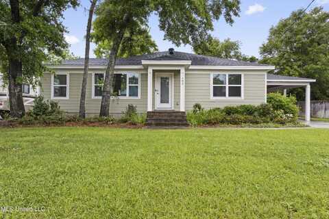 102 S Island View Avenue, Long Beach, MS 39560