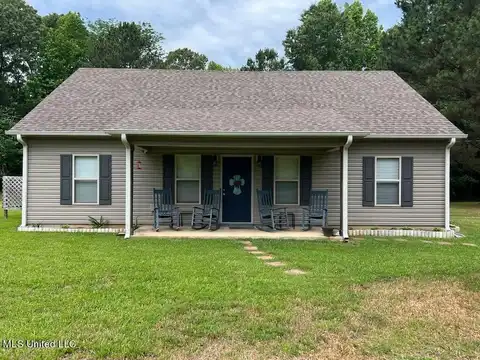 425 Deerwood Park Drive, Oakland, MS 38948