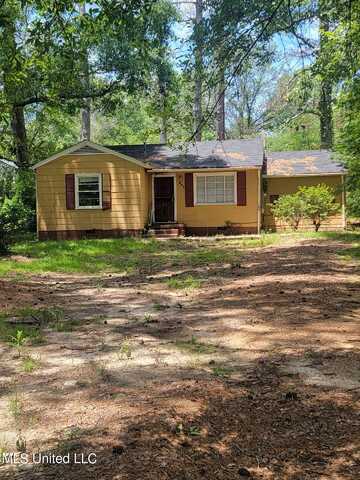 241 Lea Circle, Jackson, MS 39204